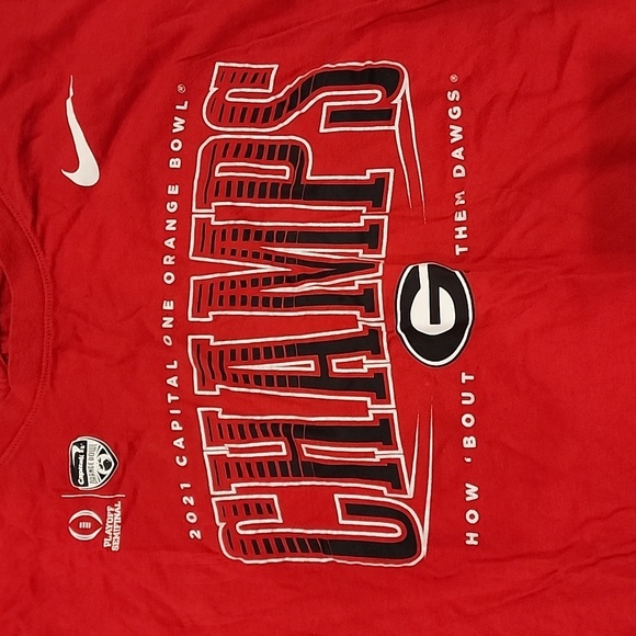 Red Nike Georgia Bulldogs Champs T-Shirt - Picture 2 of 3